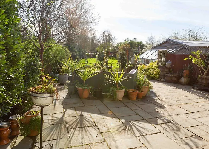 Accommodatie bij particulieren Twin Beds With Private Bathroom At Fir Tree